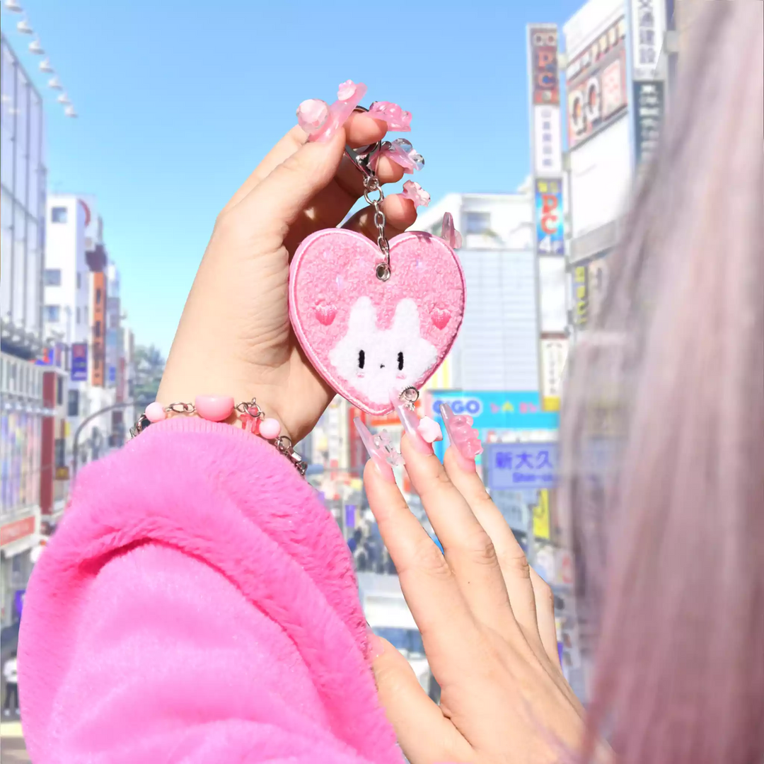 UR CUTE MIRROR KEYCHAIN